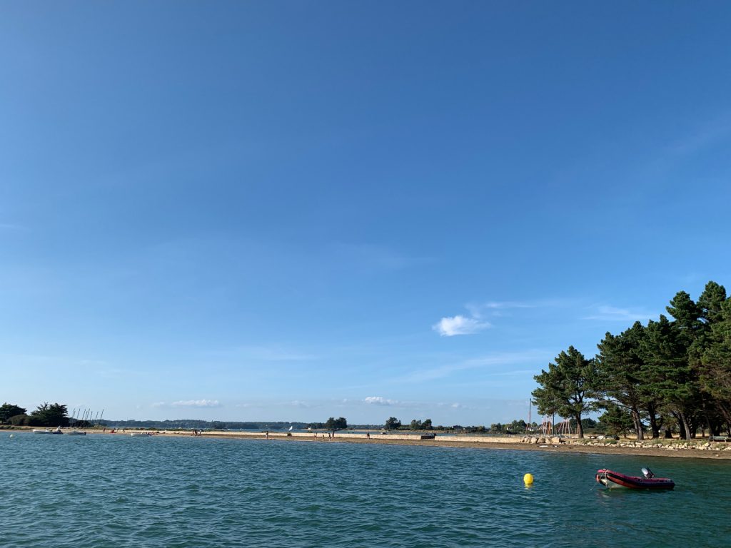 Plage de brouhel credit Anne-Laure on Lestat - anchoring